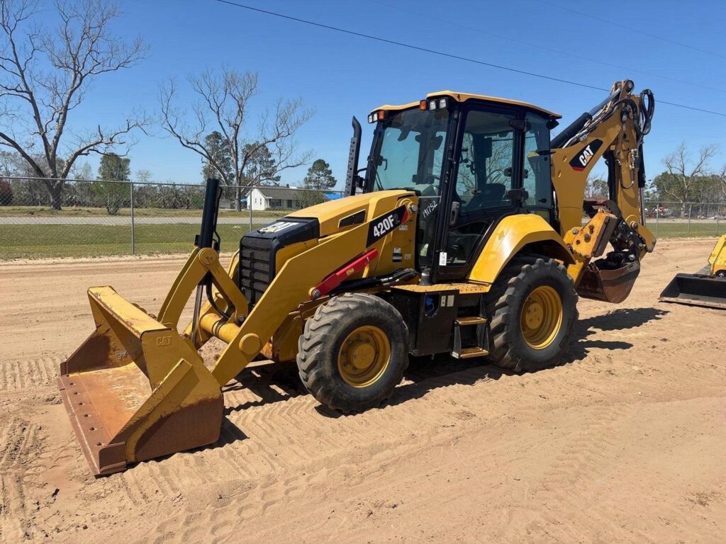 2019 CATERPILLAR 420F2